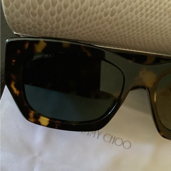 Brand new jimmy choo Havana sunglasses Tortoise shell frames w/ green lenses. - Picture 3 of 15